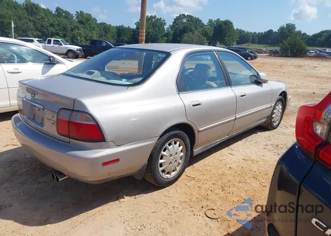 1997 Honda Accord Ex from USA, damaged, VIN 1HGCD5664VA039932